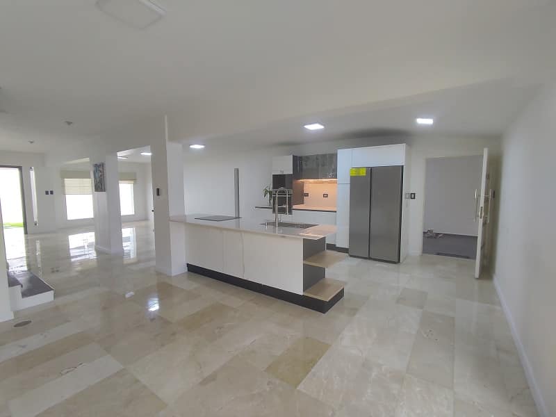 Two-Level House for Sale, Urb. La Trigaleña